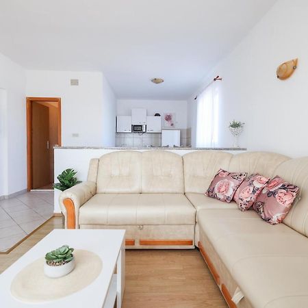 Apartments Miky Vrsi Ngoại thất bức ảnh