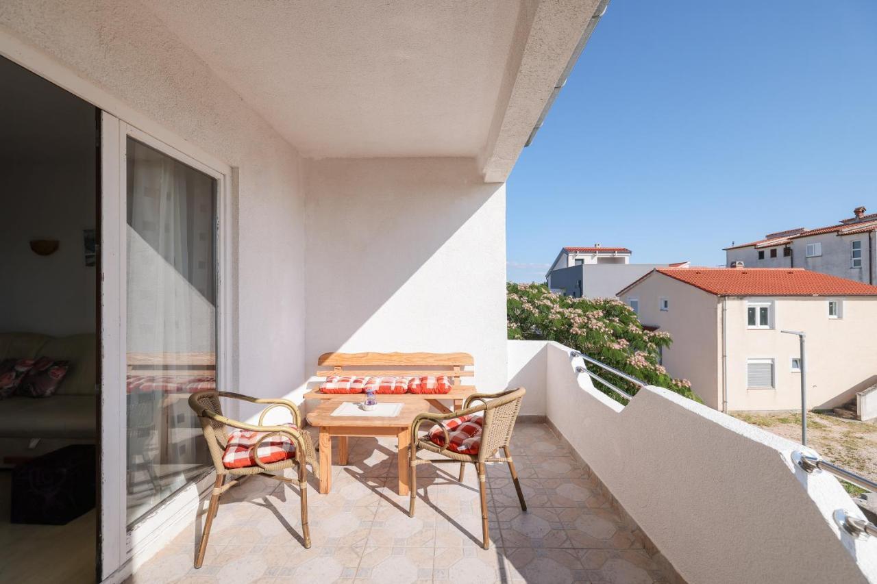 Apartments Miky Vrsi Ngoại thất bức ảnh